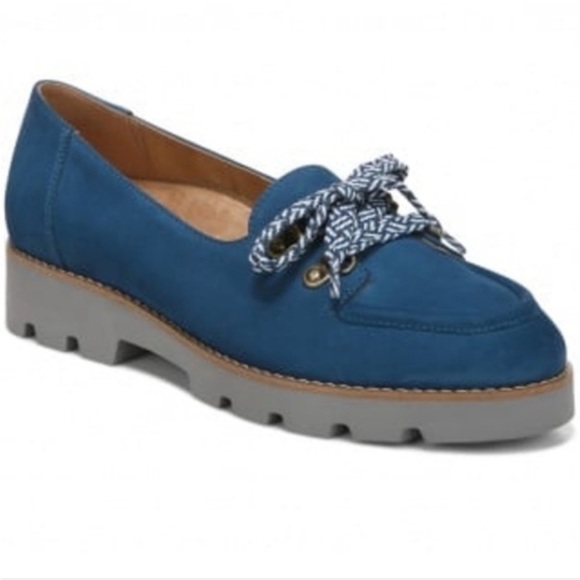New Vionic Teagan Leather Loafer in dark blue nubuck leathered Lug Sole Womens 5 - Picture 1 of 7